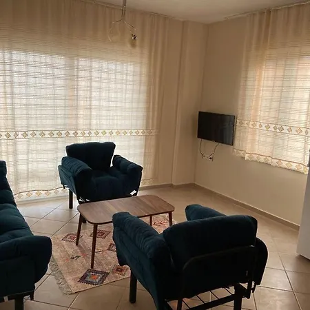 شقة Alize Apartlari1 *