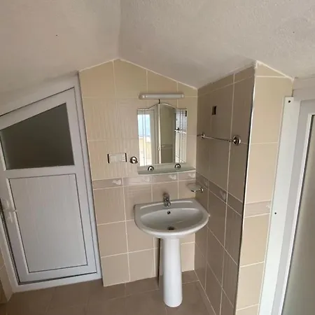 شقة Alize Apartlari1