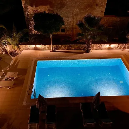 Alize Apartlari1 קס